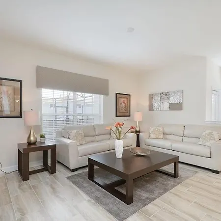 Stunning Storey Lake Villa Prime Location